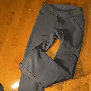 Peak Performance gray winter snow pants